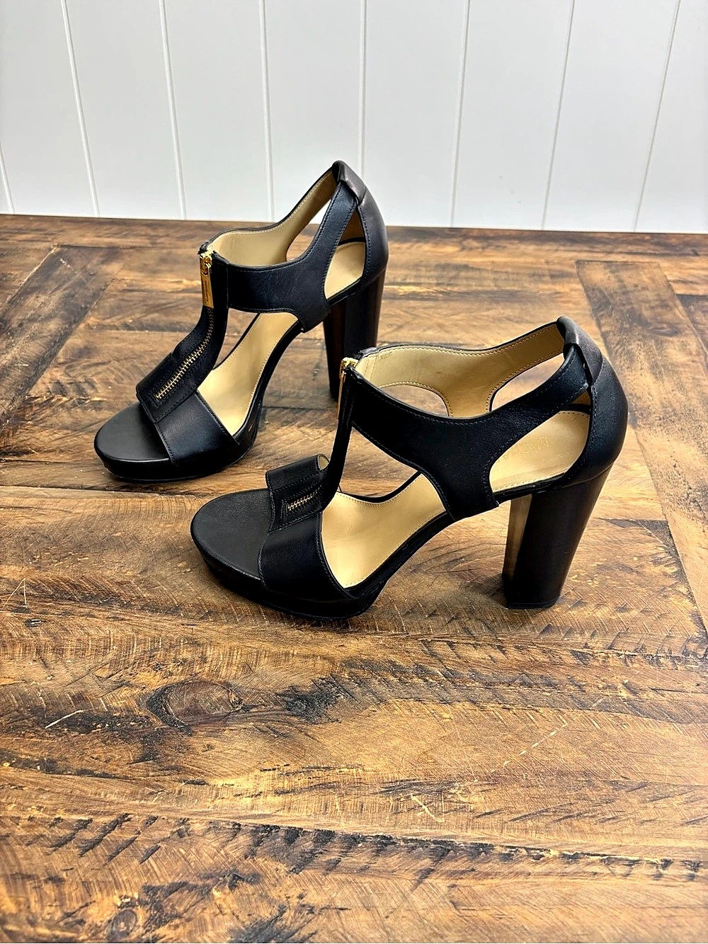 MICHAEL KORS Black Zip Front Heels US 10